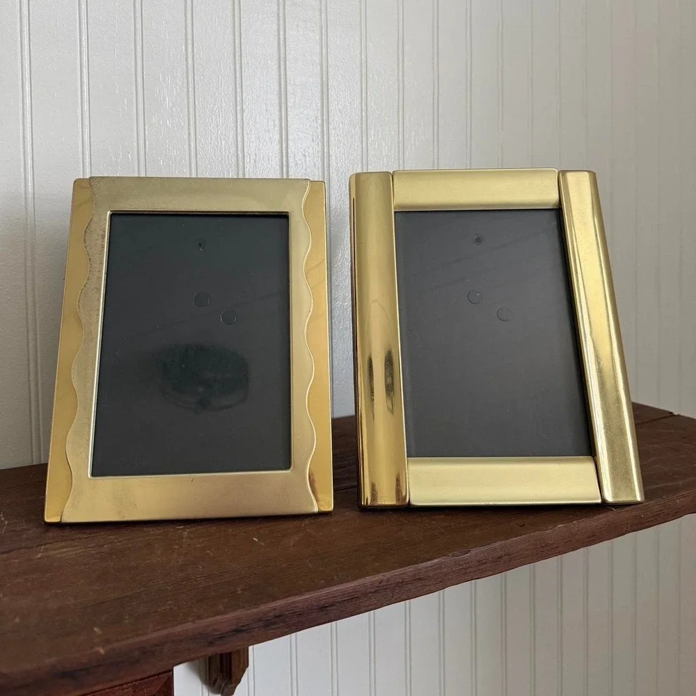 Set of 2 Vintage Gold Picture Frames